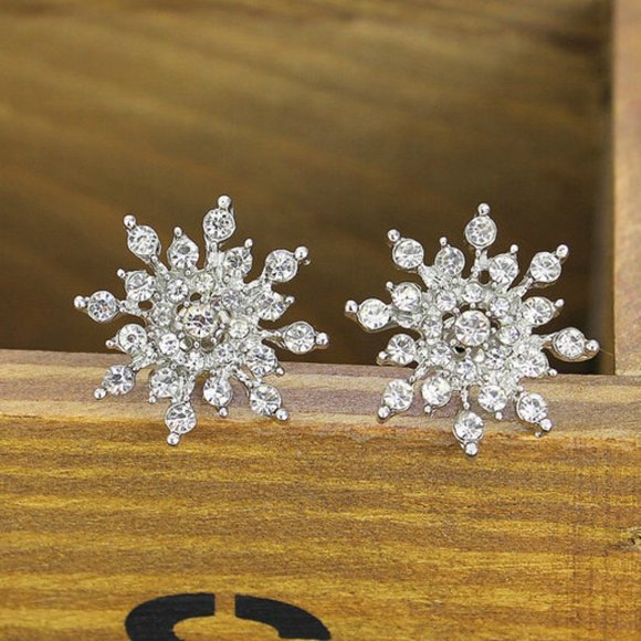 Snowflake Earrings - Picture 2 of 6